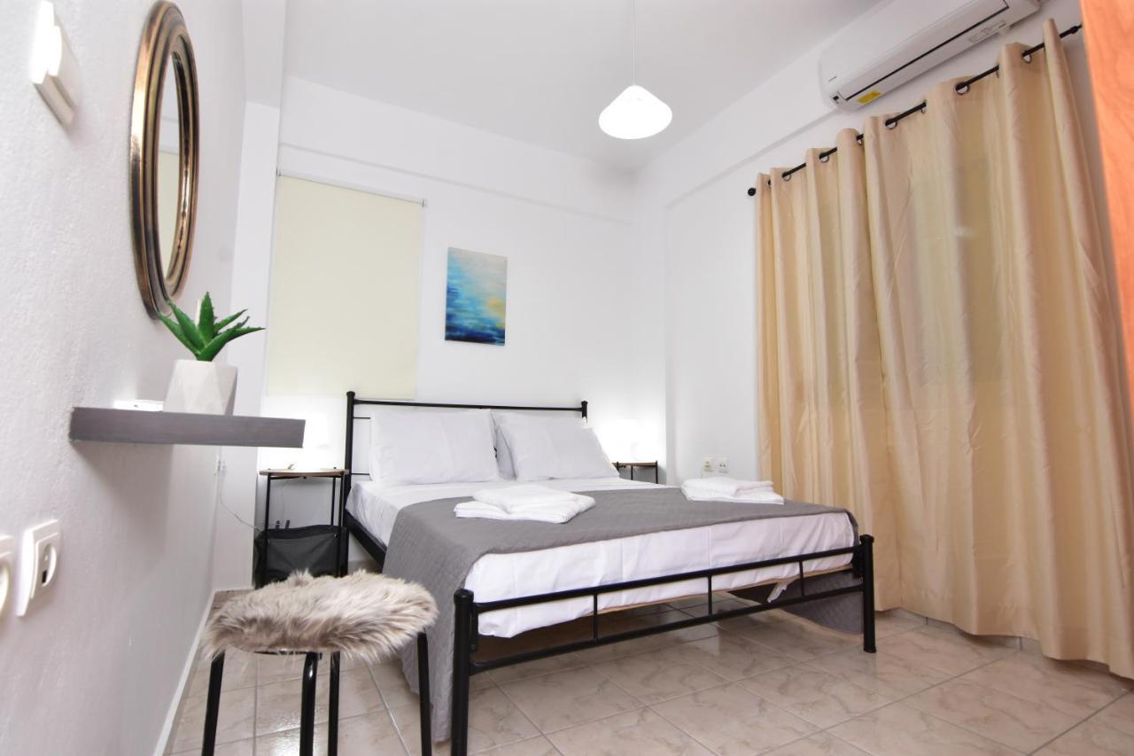 Iakovos Apartments Chorafakia Bagian luar foto