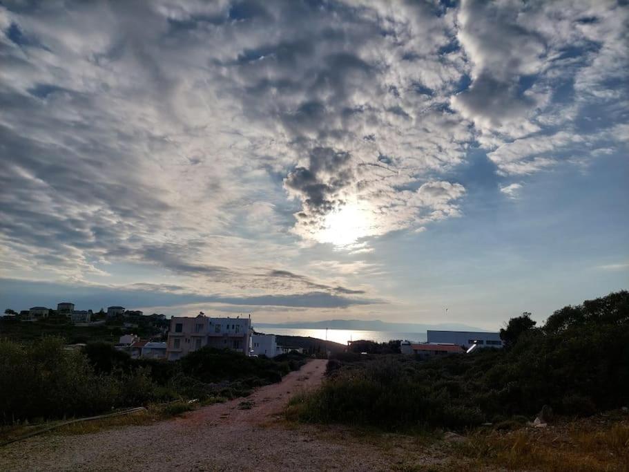 Iakovos Apartments Chorafakia Bagian luar foto