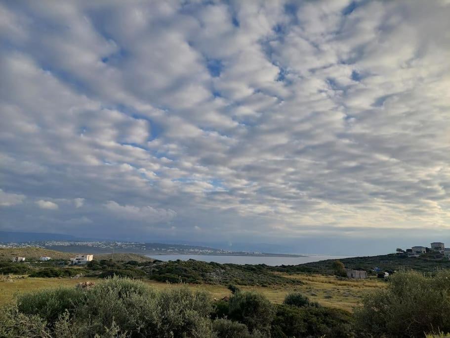 Iakovos Apartments Chorafakia Bagian luar foto